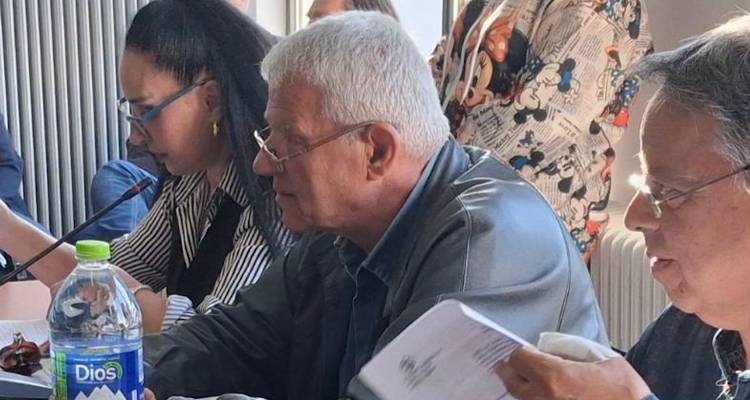 &Epsilon;&pi;&iota;&sigma;&tau;&omicron;&lambda;ή &Tau;&omicron;&upsilon;&lambda;&alpha;&delta;έ&lambda;&eta;  &sigma;&tau;&eta; &Delta;ή&mu;&alpha;&rho;&chi;&omicron; &Lambda;ή&mu;&nu;&omicron;&upsilon; &gamma;&iota;&alpha; &tau;&omicron; &laquo;&alpha;&kappa;έ&phi;&alpha;&lambda;&omicron;&raquo; &Pi;&alpha;&lambda;&lambda;&eta;&mu;&nu;&iota;&alpha;&kappa;ό &Tau;&alpha;&mu;&epsilon;ί&omicron;