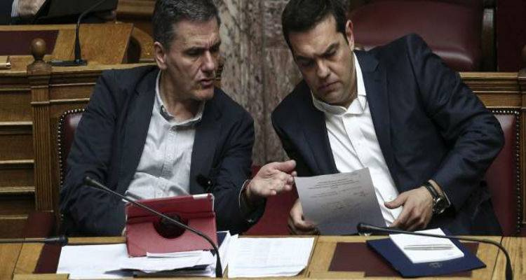 &Pi;&rho;ώ&tau;&eta; &phi;&omicron;&rho;ά &omicron; &Tau;&sigma;ί&pi;&rho;&alpha;&sigmaf; &alpha;&pi;&epsilon;&iota;&lambda;&epsilon;ί &mu;&epsilon; &epsilon;&kappa;&lambda;&omicron;&gamma;έ&sigmaf; | &Tau;&iota; &sigma;&upsilon;&mu;&beta;&alpha;ί&nu;&epsilon;&iota; &sigma;&tau;&eta;&nu; &kappa;&upsilon;&beta;έ&rho;&nu;&eta;&sigma;&eta;