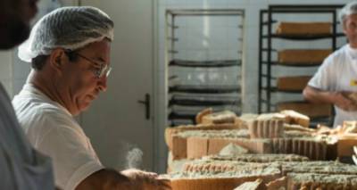 &Phi;&omega;&tau;&omicron;&gamma;&rho;&alpha;&phi;ί&alpha;: &Gamma;&alpha;&sigma;&tau;&rho;&alpha;&nu;ό&mu;&omicron;&sigmaf; - Ά&gamma;&gamma;&epsilon;&lambda;&omicron;&sigmaf; &Gamma;&iota;&omega;&tau;ό&pi;&omicron;&upsilon;&lambda;&omicron;&sigmaf;