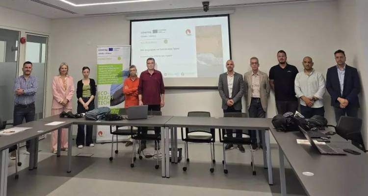 ECO-BEACHTECH: &Epsilon;&pi;&iota;&sigma;&tau;&eta;&mu;&omicron;&nu;&iota;&kappa;ή &laquo;&alpha;&sigma;&pi;ί&delta;&alpha;&raquo; &gamma;&iota;&alpha; &tau;&iota;&sigmaf; &pi;&alpha;&rho;&alpha;&lambda;ί&epsilon;&sigmaf; &tau;&eta;&sigmaf; &Lambda;ή&mu;&nu;&omicron;&upsilon; &kappa;&alpha;&iota; &tau;&eta;&sigmaf; &Lambda;έ&sigma;&beta;&omicron;&upsilon;