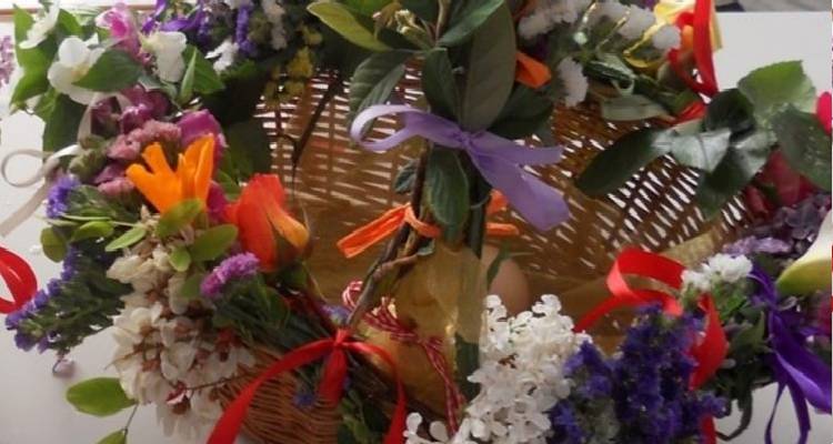 Κάλαντα Λαζάρου: Το πιο ωραίο πασχαλινό έθιμο που χάθηκε στον χρόνο