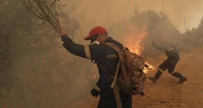 &Phi;&omega;&tau;&iota;ά &sigma;&tau;&eta; &Gamma;&omicron;&rho;&tau;&upsilon;&nu;ί&alpha;: &Epsilon;&kappa;&kappa;&epsilon;&nu;ώ&nu;&omicron;&nu;&tau;&alpha;&iota; 19 &omicron;&iota;&kappa;&iota;&sigma;&mu;&omicron;ί