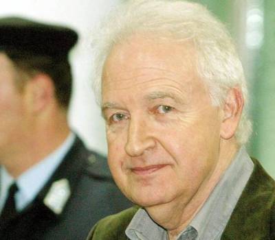 &Gamma;&iota;&omega;&tau;ό&pi;&omicron;&upsilon;&lambda;&omicron;&sigmaf;: &Mu;&epsilon; ά&nu;&omega;&theta;&epsilon;&nu; &epsilon;&nu;&tau;&omicron;&lambda;ή έ&phi;&upsilon;&gamma;&epsilon; &omicron; &Xi;&eta;&rho;ό&sigmaf;