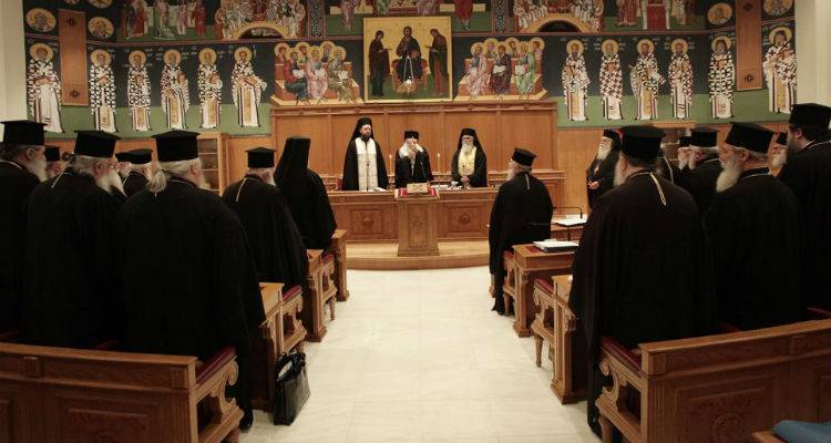 &laquo;&Iota;&epsilon;&rho;ό&sigmaf; &pi;ό&lambda;&epsilon;&mu;&omicron;&sigmaf;&raquo; &chi;&omega;&rho;ί&sigmaf; &tau;έ&lambda;&omicron;&sigmaf; &mu;&epsilon; 74 &Iota;&epsilon;&rho;ά&rho;&chi;&epsilon;&sigmaf; &alpha;&pi;έ&nu;&alpha;&nu;&tau;&iota; &alpha;&pi;ό &tau;&eta; &sigma;&upsilon;&mu;&phi;&omega;&nu;ί&alpha; &Tau;&sigma;ί&pi;&rho;&alpha;-&Iota;&epsilon;&rho;ώ&nu;&upsilon;&mu;&omicron;&upsilon;