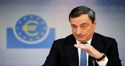 &Eta; &Alpha;&theta;ή&nu;&alpha; &epsilon;&pi;&iota;&delta;&iota;ώ&kappa;&epsilon;&iota; &pi;&omicron;&lambda;&iota;&tau;&iota;&kappa;ό &mu;ή&nu;&upsilon;&mu;&alpha; &pi;&rho;&omicron;&sigmaf; &tau;&eta;&nu; &Epsilon;&Kappa;&Tau;