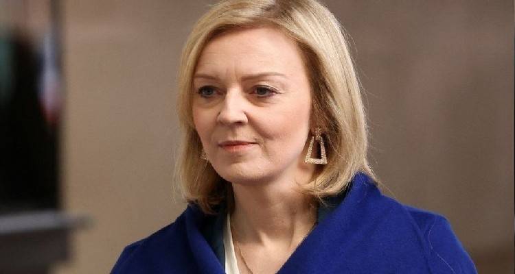 &Pi;ό&lambda;&epsilon;&mu;&omicron;&sigmaf; &sigma;&tau;&eta;&nu; &Omicron;&upsilon;&kappa;&rho;&alpha;&nu;ί&alpha;: &Eta; &Beta;&rho;&epsilon;&tau;&alpha;&nu;ί&alpha; &delta;&epsilon;&nu; &theta;&alpha; &epsilon;&mu;&pi;&omicron;&delta;ί&sigma;&epsilon;&iota; &epsilon;&theta;&epsilon;&lambda;&omicron;&nu;&tau;έ&sigmaf; &pi;&omicron;&upsilon; &theta;έ&lambda;&omicron;&upsilon;&nu; &nu;&alpha; &pi;ά&nu;&epsilon; &nu;&alpha; &pi;&omicron;&lambda;&epsilon;&mu;ή&sigma;&omicron;&upsilon;&nu; &kappa;&alpha;&tau;ά &tau;&omega;&nu; &Rho;ώ&sigma;&omega;&nu;