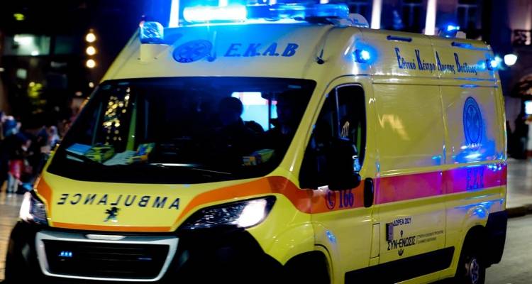 &Tau;&rho;&alpha;&gamma;&omega;&delta;ί&alpha; &sigma;&tau;&eta; &Theta;&epsilon;&sigma;&sigma;&alpha;&lambda;&omicron;&nu;ί&kappa;&eta; &mu;&epsilon; 17&chi;&rho;&omicron;&nu;&omicron; &sigma;&epsilon; &tau;&rho;&omicron;&chi;&alpha;ί&omicron; &delta;&upsilon;&sigma;&tau;ύ&chi;&eta;&mu;&alpha;: Ή&tau;&alpha;&nu; &sigma;&epsilon; &alpha;&upsilon;&tau;&omicron;&kappa;ί&nu;&eta;&tau;&omicron; &pi;&omicron;&upsilon; &omicron;&delta;&eta;&gamma;&omicron;ύ&sigma;&epsilon; &sigma;&upsilon;&nu;&omicron;&mu;ή&lambda;&iota;&kappa;&omicron;&sigmaf; &kappa;&alpha;&iota; &sigma;&upsilon;&gamma;&kappa;&rho;&omicron;ύ&sigma;&tau;&eta;&kappa;&epsilon; &mu;&epsilon; &phi;&omicron;&rho;&tau;&eta;&gamma;ό