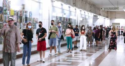 &Sigma;&epsilon; &kappa;&lambda;&omicron;&iota;ό &kappa;&omicron;&rho;&omega;&nu;&omicron;ϊ&omicron;ύ &eta; &chi;ώ&rho;&alpha; -&Omicron;&iota; &epsilon;&kappa;&tau;&iota;&mu;ή&sigma;&epsilon;&iota;&sigmaf; &gamma;&iota;&alpha; &epsilon;&kappa;&tau;ό&xi;&epsilon;&upsilon;&sigma;&eta; &kappa;&rho;&omicron;&upsilon;&sigma;&mu;ά&tau;&omega;&nu;, &tau;&omicron; 4&omicron; &kappa;ύ&mu;&alpha;, &tau;&iota; &phi;&omicron;&beta;&omicron;ύ&nu;&tau;&alpha;&iota; &omicron;&iota; &lambda;&omicron;&iota;&mu;&omega;&xi;&iota;&omicron;&lambda;ό&gamma;&omicron;&iota;
