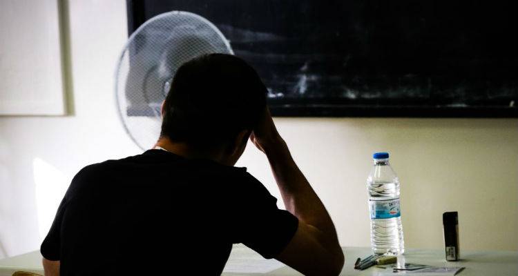 &Omicron;&iota; &gamma;&omicron;&nu;&epsilon;ί&sigmaf; &pi;&lambda;&eta;&rho;ώ&nu;&omicron;&upsilon;&nu; &alpha;&pi;ό &tau;&eta;&nu; &tau;&sigma;έ&pi;&eta; &tau;&omicron;&upsilon;&sigmaf; 1,5 &delta;&iota;&sigma;. &gamma;&iota;&alpha; &tau;&eta; &laquo;&delta;&omega;&rho;&epsilon;ά&nu;&raquo; &pi;&alpha;&iota;&delta;&epsilon;ί&alpha;