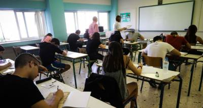 &Pi;&alpha;&nu;&epsilon;&lambda;&lambda;ή&nu;&iota;&epsilon;&sigmaf;: &Tau;&alpha; &pi;&rho;ώ&tau;&alpha; &sigma;&upsilon;&mu;&pi;&epsilon;&rho;ά&sigma;&mu;&alpha;&tau;&alpha; &gamma;&iota;&alpha; &tau;&iota;&sigmaf; &phi;&epsilon;&tau;&iota;&nu;έ&sigmaf; &beta;ά&sigma;&epsilon;&iota;&sigmaf;