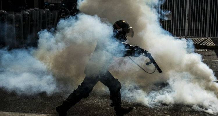 &Alpha;&nu;&tau;&iota;&pi;&epsilon;&rho;&iota;&sigma;&pi;&alpha;&sigma;&mu;ό&sigmaf; &Mu;&alpha;&delta;&omicron;ύ&rho;&omicron;: &Mu;&epsilon;&tau;ά &tau;&omicron;&upsilon;&sigmaf; 32 &nu;&epsilon;&kappa;&rho;&omicron;ύ&sigmaf; &beta;&gamma;ά&zeta;&epsilon;&iota; &tau;&eta; &Beta;&epsilon;&nu;&epsilon;&zeta;&omicron;&upsilon;έ&lambda;&alpha; &alpha;&pi;ό &tau;&omicron;&nu; &Omicron;&rho;&gamma;&alpha;&nu;&iota;&sigma;&mu;ό &Alpha;&mu;&epsilon;&rho;&iota;&kappa;&alpha;&nu;&iota;&kappa;ώ&nu; &Kappa;&rho;&alpha;&tau;ώ&nu;