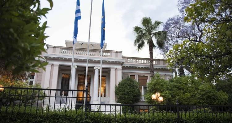Ο Μητσοτάκης αποφασίζει για το πώς θα χειριστεί την υπόθεση ΟΠΕΚΕΠΕ στη Βουλή -Αντιπαράθεση σε υψηλούς τόνους