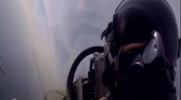 Συγκίνησε ο Λημνιός πιλότος του F16: Ενωμένοι, δυνατοί και περήφανοι θα συνεχίσουμε! (video)