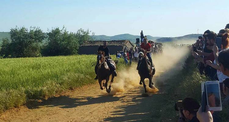 Σήμερα οι ιπποδρομίες στην Καλλιόπη προς τιμήν του Αγίου Γεωργίου
