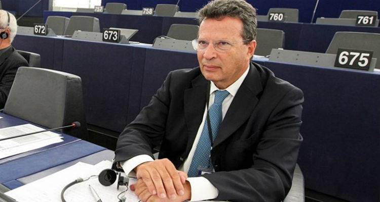 Ο Γιώργος Κύρτσος μιλάει στον FM 100 για τη «δική» του Λήμνο