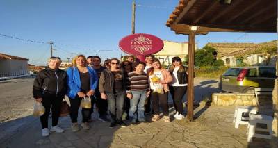 &Iota;&Epsilon;&Kappa; &Lambda;ή&mu;&nu;&omicron;&upsilon;: &Epsilon;&kappa;&pi;&alpha;&iota;&delta;&epsilon;&upsilon;&tau;&iota;&kappa;ή &epsilon;&pi;ί&sigma;&kappa;&epsilon;&psi;&eta; &sigma;&tau;&omicron; &kappa;&alpha;&tau;ά&sigma;&tau;&eta;&mu;&alpha; "&Gamma;&epsilon;ύ&sigma;&epsilon;&iota;&sigmaf; &Lambda;ή&mu;&nu;&omicron;&upsilon;"
