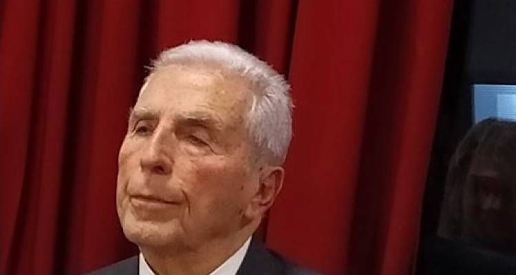 &Sigma;ύ&lambda;&lambda;&omicron;&gamma;&omicron;&sigmaf; &Epsilon;&theta;&epsilon;&lambda;&omicron;&nu;&tau;ώ&nu; &Alpha;&iota;&mu;&omicron;&delta;&omicron;&tau;ώ&nu;: &Iota;&sigma;&tau;&omicron;&rho;&iota;&kappa;ό &kappa;&alpha;&iota; &delta;&rho;ά&sigma;&eta; &tau;&omicron;&upsilon; &Sigma;&upsilon;&lambda;&lambda;ό&gamma;&omicron;&upsilon; 1991-2002