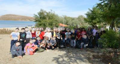 &Epsilon;&beta;&delta;&omicron;&mu;ά&delta;&alpha; &Pi;&epsilon;&rho;&iota;&beta;&alpha;&lambda;&lambda;&omicron;&nu;&tau;&iota;&kappa;ή&sigmaf; &Epsilon;&kappa;&pi;&alpha;ί&delta;&epsilon;&upsilon;&sigma;&eta;&sigmaf; &gamma;&iota;&alpha; &tau;&omicron;&upsilon;&sigmaf; &mu;&alpha;&theta;&eta;&tau;έ&sigmaf; &tau;&omicron;&upsilon; &Gamma;&upsilon;&mu;&nu;&alpha;&sigma;ί&omicron;&upsilon; &Mu;ύ&rho;&iota;&nu;&alpha;&sigmaf; (photos)