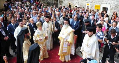&Tau;&omicron; &Omicron;&iota;&kappa;&omicron;&upsilon;&mu;&epsilon;&nu;&iota;&kappa;ό &Pi;&alpha;&tau;&rho;&iota;&alpha;&rho;&chi;&epsilon;ί&omicron; &delta;&iota;&alpha;&psi;&epsilon;ύ&delta;&epsilon;&iota; &tau;&omicron;&nu; &Epsilon;&rho;&nu;&tau;&omicron;&gamma;ά&nu;: &Delta;&epsilon;&nu; &pi;ή&rho;&alpha;&mu;&epsilon; ά&delta;&epsilon;&iota;&alpha; &gamma;&iota;&alpha; &Lambda;&epsilon;&iota;&tau;&omicron;&upsilon;&rho;&gamma;ί&alpha; &sigma;&tau;&eta;&nu; &Pi;&alpha;&nu;&alpha;&gamma;ί&alpha; &Sigma;&omicron;&upsilon;&mu;&epsilon;&lambda;ά