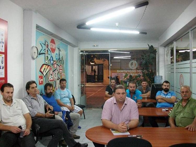 &Sigma;&tau;&alpha; &laquo;&theta;&rho;&alpha;&nu;ί&alpha;&raquo; &kappa;&alpha;&iota; &pi;ά&lambda;&iota; &omicron;&iota; &epsilon;&pi;&alpha;&gamma;&gamma;&epsilon;&lambda;&mu;&alpha;&tau;ί&epsilon;&sigmaf; &omicron;&delta;&eta;&gamma;&omicron;ί &tau;&eta;&sigmaf; &Lambda;ή&mu;&nu;&omicron;&upsilon;