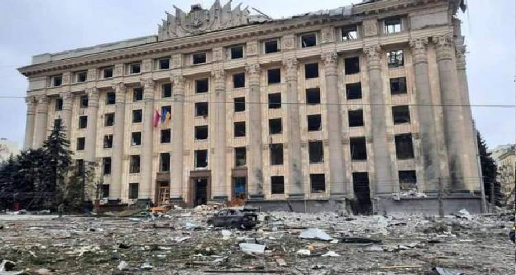 &Omicron;&upsilon;&kappa;&rho;&alpha;&nu;ό&sigmaf; &alpha;&xi;&iota;&omega;&mu;&alpha;&tau;&omicron;ύ&chi;&omicron;&sigmaf;: &ldquo;&Sigma;&epsilon; &Beta;ό&rho;&epsilon;&iota;&alpha; &kappa;&alpha;&iota; &Nu;ό&tau;&iota;&alpha; &Kappa;&omicron;&rho;έ&alpha; &theta;έ&lambda;&epsilon;&iota; &nu;&alpha; &mu;&epsilon;&tau;&alpha;&tau;&rho;έ&psi;&epsilon;&iota; &tau;&eta;&nu; &Omicron;&upsilon;&kappa;&rho;&alpha;&nu;ί&alpha; &eta; &Rho;&omega;&sigma;ί&alpha;&rdquo;