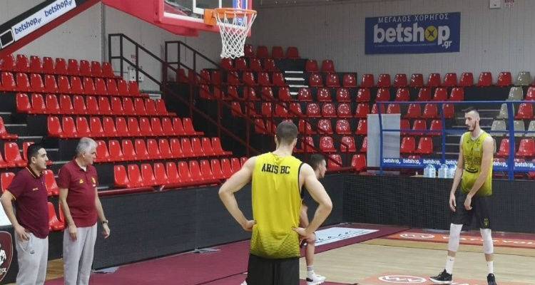 Στιγμές από την προπόνηση του Άρη στη Λήμνο (photos)