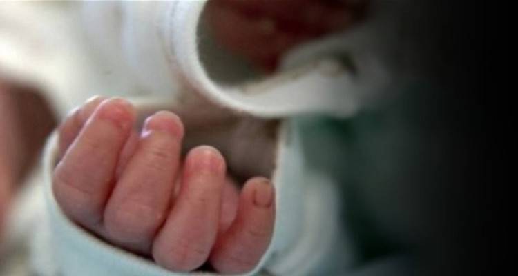 Νεκρό βρέφος στην Κέρκυρα: Σύνδρομο αιφνίδιου θανάτου διαπίστωσε ο ιατροδικαστής