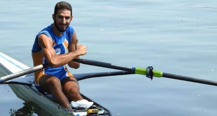 &Omicron; &Chi;ά&rho;&eta;&sigmaf; &Nu;&tau;&iota;&nu;&epsilon;&nu;ή&sigmaf; &sigma;&epsilon; &pi;&rho;&omicron;&pi;&omicron;&nu;&eta;&tau;&iota;&kappa;ό &kappa;&omicron;&iota;&nu;ό&beta;&iota;&omicron; &sigma;&tau;&omicron;&nu; &Sigma;&chi;&iota;&nu;&iota;ά