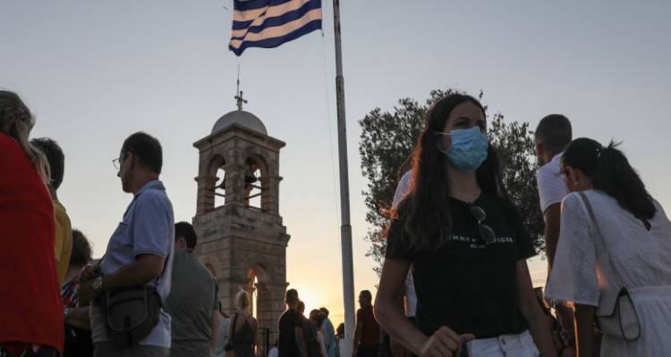 Οι εστίες κορωνοϊού που έδωσαν κρούσματα τις προηγούμενες ώρες | Προειδοποιούν οι επιδημιολόγοι για 2ο κύμα