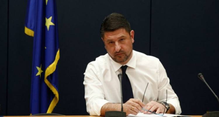 Κορωνοϊός - Χαρδαλιάς: Κλειστές αύριο οι λαϊκές αγορές | Λιγότεροι στα σούπερ μάρκετ από Δευτέρα