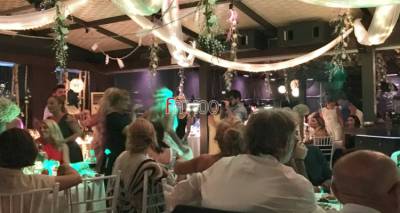 &Phi;&omega;&tau;&omicron;&gamma;&rho;&alpha;&phi;ί&epsilon;&sigmaf; &alpha;&pi;ό &tau;&omicron; &gamma;&alpha;&mu;ή&lambda;&iota;&omicron; &pi;ά&rho;&tau;&iota; &tau;&omicron;&upsilon; &Gamma;&iota;ά&nu;&nu;&eta; &Beta;&alpha;&rho;&delta;ή &kappa;&alpha;&iota; &tau;&eta;&sigmaf; &Nu;&alpha;&tau;ά&sigma;&alpha;&sigmaf; &Sigma;&kappa;&alpha;&phi;&iota;&delta;ά &sigma;&tau;&eta; &Lambda;ή&mu;&nu;&omicron;