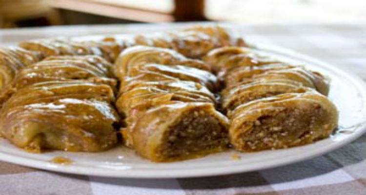 &Sigma;&alpha;&mu;&sigma;ά&delta;&epsilon;&sigmaf; &Lambda;ή&mu;&nu;&omicron;&upsilon;