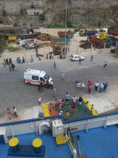 Έ&kappa;&rho;&upsilon;&theta;&mu;&eta; &kappa;&alpha;&tau;ά&sigma;&tau;&alpha;&sigma;&eta; &alpha;&upsilon;&tau;ή &tau;&eta;&nu; ώ&rho;&alpha; &sigma;&tau;&omicron; European Express.