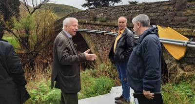 &Lambda;ή&mu;&nu;&omicron;&sigmaf;: Έ&nu;&alpha; &beta;ή&mu;&alpha; &pi;&iota;&omicron; &kappa;&omicron;&nu;&tau;ά &omicron; &nu;έ&omicron;&sigmaf; &delta;&rho;ό&mu;&omicron;&sigmaf; &kappa;&alpha;&iota; &eta; &gamma;έ&phi;&upsilon;&rho;&alpha; &sigma;&tau;&omicron;&nu; ά&xi;&omicron;&nu;&alpha; &Mu;ύ&rho;&iota;&nu;&alpha; &ndash; &Kappa;ά&sigma;&pi;&alpha;&kappa;&alpha;&sigmaf;