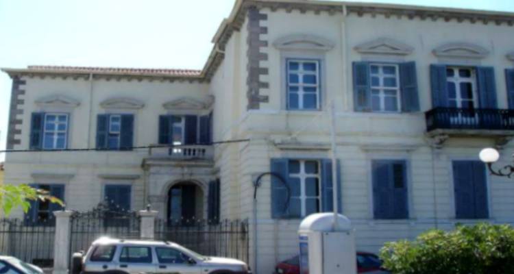 &Chi;&rho;&iota;&sigma;&tau;&omicron;&delta;&omicron;&upsilon;&lambda;&iota;&delta;&epsilon;ί&omicron;: Έ&tau;&sigma;&iota; &theta;&alpha; &delta;&iota;&alpha;&mu;&omicron;&rho;&phi;&omega;&theta;&epsilon;ί &tau;&omicron; &nu;έ&omicron; &mu;&omicron;&upsilon;&sigma;&epsilon;ί&omicron; &tau;&eta;&sigmaf; &Lambda;ή&mu;&nu;&omicron;&upsilon; (audio)