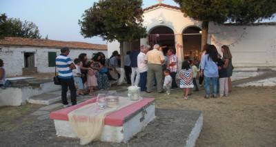 &Delta;&epsilon;&kappa;&alpha;&pi;&epsilon;&nu;&tau;&alpha;ύ&gamma;&omicron;&upsilon;&sigma;&tau;&omicron;&sigmaf; &sigma;&tau;&eta; &Lambda;ή&mu;&nu;&omicron; &mu;&epsilon; ά&rho;&omega;&mu;&alpha; &alpha;&pi;ό &tau;&omicron; &Mu;&epsilon;&tau;ό&chi;&iota; &tau;&eta;&sigmaf; &Pi;. &Mu;&eta;&tau;&rho;ό&pi;&omicron;&lambda;&eta;&sigmaf;.
