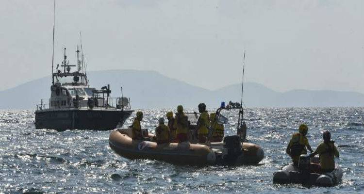 &Theta;&rho;ί&lambda;&epsilon;&rho; &sigma;&tau;&eta; &Mu;ά&nu;&eta;: &Alpha;&gamma;&nu;&omicron;&epsilon;ί&tau;&alpha;&iota; &alpha;&pi;ό &tau;&eta;&nu; &Pi;έ&mu;&pi;&tau;&eta; &phi;&iota;&lambda;ό&lambda;&omicron;&gamma;&omicron;&sigmaf; | &Epsilon;&kappa;&alpha;&nu;&epsilon; &beta;&rho;&alpha;&delta;&iota;&nu;ό &mu;&pi;ά&nu;&iota;&omicron;