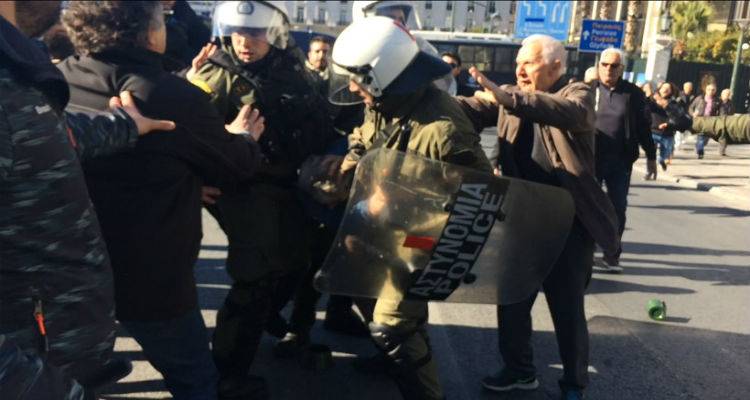 &Xi;ύ&lambda;&omicron; &sigma;&tau;&eta; &Beta;&omicron;&upsilon;&lambda;ή, &chi;&eta;&mu;&iota;&kappa;ά &sigma;&tau;&omicron; &Mu;&alpha;&xi;ί&mu;&omicron;&upsilon;