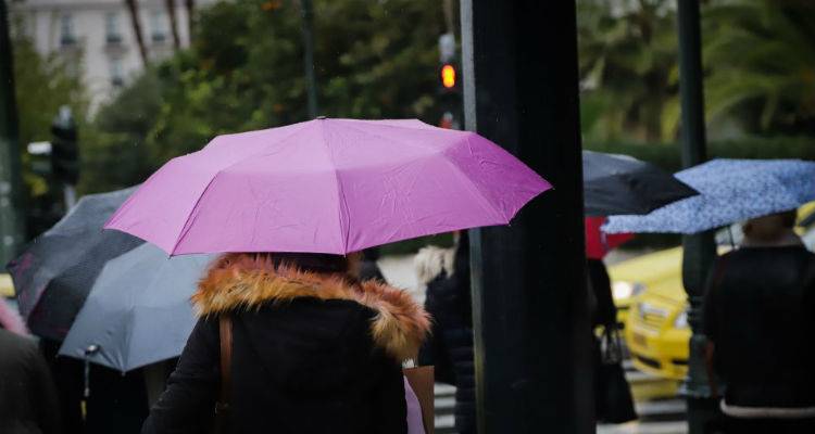 &Kappa;&alpha;&iota;&rho;ό&sigmaf;: '&Epsilon;&rho;&chi;&epsilon;&tau;&alpha;&iota; &kappa;&alpha;&kappa;&omicron;&kappa;&alpha;&iota;&rho;ί&alpha;-&epsilon;&xi;&pi;&rho;έ&sigmaf; 36 &omega;&rho;ώ&nu; &mu;&epsilon; &kappa;&alpha;&tau;&alpha;&iota;&gamma;ί&delta;&epsilon;&sigmaf;, &alpha;&nu;έ&mu;&omicron;&upsilon;&sigmaf; &kappa;&alpha;&iota; &chi;&iota;ό&nu;&iota;&alpha;