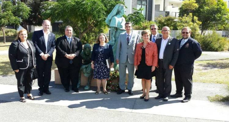 &Epsilon;&pi;έ&tau;&epsilon;&iota;&omicron;&sigmaf; &Mu;&nu;ή&mu;&eta;&sigmaf; &sigma;&tau;&eta;&nu; &Pi;&lambda;&alpha;&tau;&epsilon;ί&alpha; &Lambda;ή&mu;&nu;&omicron;&upsilon; &tau;&eta;&sigmaf; &Mu;&epsilon;&lambda;&beta;&omicron;ύ&rho;&nu;&eta;&sigmaf;