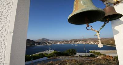 &Chi;&alpha;&lambda;ά&epsilon;&iota; &omicron; &kappa;&alpha;&iota;&rho;ό&sigmaf;: &Mu;&epsilon;&tau;ά &tau;&eta;&nu; &kappa;&alpha;&lambda;&omicron;&kappa;&alpha;&iota;&rho;ί&alpha;, &pi;ά&rho;&tau;&epsilon; &omicron;&mu;&pi;&rho;έ&lambda;&alpha;