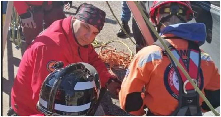 Από την Τουρκία στη Μυτιλήνη oi 35 εθελοντές της ΕΠΟΜΕΑ | Τους βραβεύει για τη συνεισφορά τους η Περιφέρεια