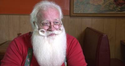 &Pi;ώ&sigmaf; &omicron; Ά&gamma;&iota;&omicron;&sigmaf; &Nu;&iota;&kappa;ό&lambda;&alpha;&omicron;&sigmaf; έ&gamma;&iota;&nu;&epsilon; Santa Claus