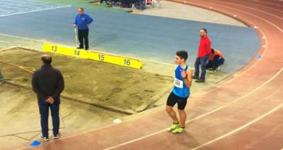 12&omicron;&sigmaf; &omicron; &Mu;&iota;&chi;ά&lambda;&eta;&sigmaf; &Kappa;&omicron;&lambda;ώ&nu;&alpha;&sigmaf; &sigma;&tau;&omicron;&upsilon;&sigmaf; &Pi;&alpha;&nu;&epsilon;&lambda;&lambda;ή&nu;&iota;&omicron;&upsilon;&sigmaf; &Alpha;&gamma;ώ&nu;&epsilon;&sigmaf; &Sigma;&tau;ί&beta;&omicron;&upsilon; &sigma;&tau;&alpha; &Gamma;&iota;ά&nu;&nu;&epsilon;&nu;&alpha;