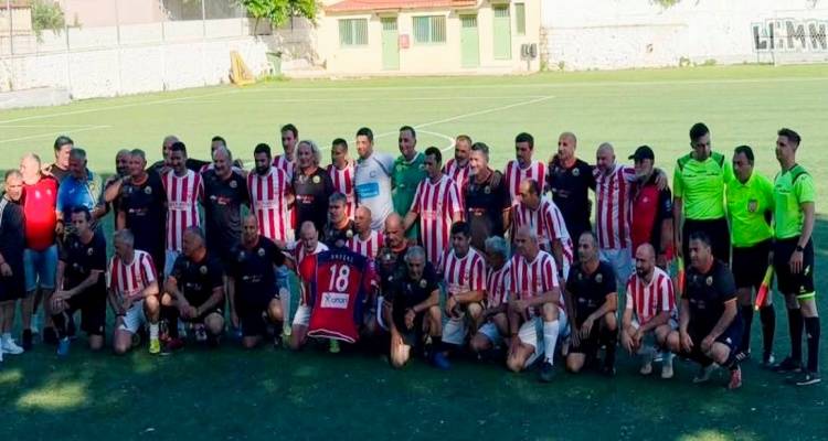 &Phi;&iota;&lambda;&iota;&kappa;ή &alpha;&nu;&alpha;&mu;έ&tau;&rho;&eta;&sigma;&eta; &kappa;&alpha;&iota; &sigma;&upsilon;&gamma;&kappa;ί&nu;&eta;&sigma;&eta; &sigma;&tau;&omicron;&nu; &alpha;&gamma;ώ&nu;&alpha; &tau;&omega;&nu; &Pi;&alpha;&lambda;&alpha;&iota;&mu;ά&chi;&omega;&nu; &Lambda;ή&mu;&nu;&omicron;&upsilon; &kappa;&alpha;&iota; &Xi;ά&nu;&theta;&eta;&sigmaf; | &Tau;ί&mu;&eta;&sigma;&alpha;&nu; &tau;&eta; &mu;&nu;ή&mu;&eta; &tau;&omicron;&upsilon; &Pi;&alpha;&rho;&alpha;&sigma;&kappa;&epsilon;&upsilon;ά Ά&nu;&tau;&zeta;&alpha;