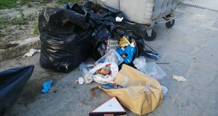 &Mu;ύ&rho;&iota;&nu;&alpha;: &Pi;ώ&sigmaf; &nu;&alpha; &mu;&epsilon;&tau;&alpha;&tau;&rho;έ&psi;&epsilon;&iota;&sigmaf; &tau;&eta; &gamma;&epsilon;&iota;&tau;&omicron;&nu;&iota;ά &sigma;&omicron;&upsilon; &sigma;&epsilon; &sigma;&kappa;&omicron;&upsilon;&pi;&iota;&delta;ό&tau;&omicron;&pi;&omicron;!