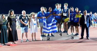 Έ&pi;&epsilon;&sigma;&epsilon; &eta; &alpha;&upsilon;&lambda;&alpha;ί&alpha; &tau;&omicron;&upsilon; &Alpha;&rho;&chi;&alpha;ί&omicron;&upsilon; &Pi;&epsilon;&nu;&tau;ά&theta;&lambda;&omicron;&upsilon; &Lambda;ή&mu;&nu;&omicron;&upsilon; 2017 (photos)