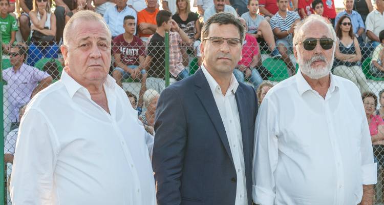 &Gamma;ή&pi;&epsilon;&delta;&omicron; &Kappa;&omicron;&nu;&tau;&omicron;&pi;&omicron;&upsilon;&lambda;ί&omicron;&upsilon;: &laquo;&Epsilon;&upsilon;&chi;&alpha;&rho;&iota;&sigma;&tau;ώ&raquo; &alpha;&pi;ό &tau;&omicron;&nu; &Delta;ή&mu;&omicron; &Lambda;ή&mu;&nu;&omicron;&upsilon; &sigma;&tau;&omicron;&nu; &Pi;&alpha;&nu;&tau;&epsilon;&lambda;ή &Mu;&pi;&omicron;ύ&mu;&pi;&omicron;&upsilon;&rho;&alpha; &gamma;&iota;&alpha; &tau;&eta;&nu; &pi;&rho;&omicron;&sigma;&phi;&omicron;&rho;ά &tau;&omicron;&upsilon; (photos)