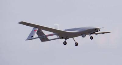 &Pi;&rho;&omicron;&kappa;&lambda;&eta;&tau;&iota;&kappa;ή &pi;&tau;ή&sigma;&eta; &tau;&omicron;&upsilon;&rho;&kappa;&iota;&kappa;&omicron;ύ drone &kappa;&omicron;&nu;&tau;ά &sigma;&epsilon; &Sigma;&alpha;&mu;&omicron;&theta;&rho;ά&kappa;&eta; &kappa;&alpha;&iota; &Lambda;ή&mu;&nu;&omicron; (&Beta;&Iota;&Nu;&Tau;&Epsilon;&Omicron;)
