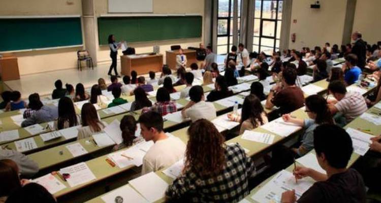 Έ&omega;&sigmaf; 23 &Mu;&alpha;&rho;&tau;ί&omicron;&upsilon; &omicron;&iota; &alpha;&iota;&tau;ή&sigma;&epsilon;&iota;&sigmaf; &gamma;&iota;&alpha; &mu;&epsilon;&tau;&epsilon;&gamma;&gamma;&rho;&alpha;&phi;έ&sigmaf; &alpha;&delta;&epsilon;&lambda;&phi;ώ&nu; &pi;&omicron;&upsilon; &sigma;&pi;&omicron;&upsilon;&delta;ά&zeta;&omicron;&upsilon;&nu; &sigma;&epsilon; &delta;&iota;&alpha;&phi;&omicron;&rho;&epsilon;&tau;&iota;&kappa;έ&sigmaf; &pi;ό&lambda;&epsilon;&iota;&sigmaf;